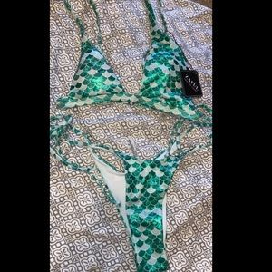 NWT ZAFUL 💚🧜‍♀️ Shimmery mermaid bikini!